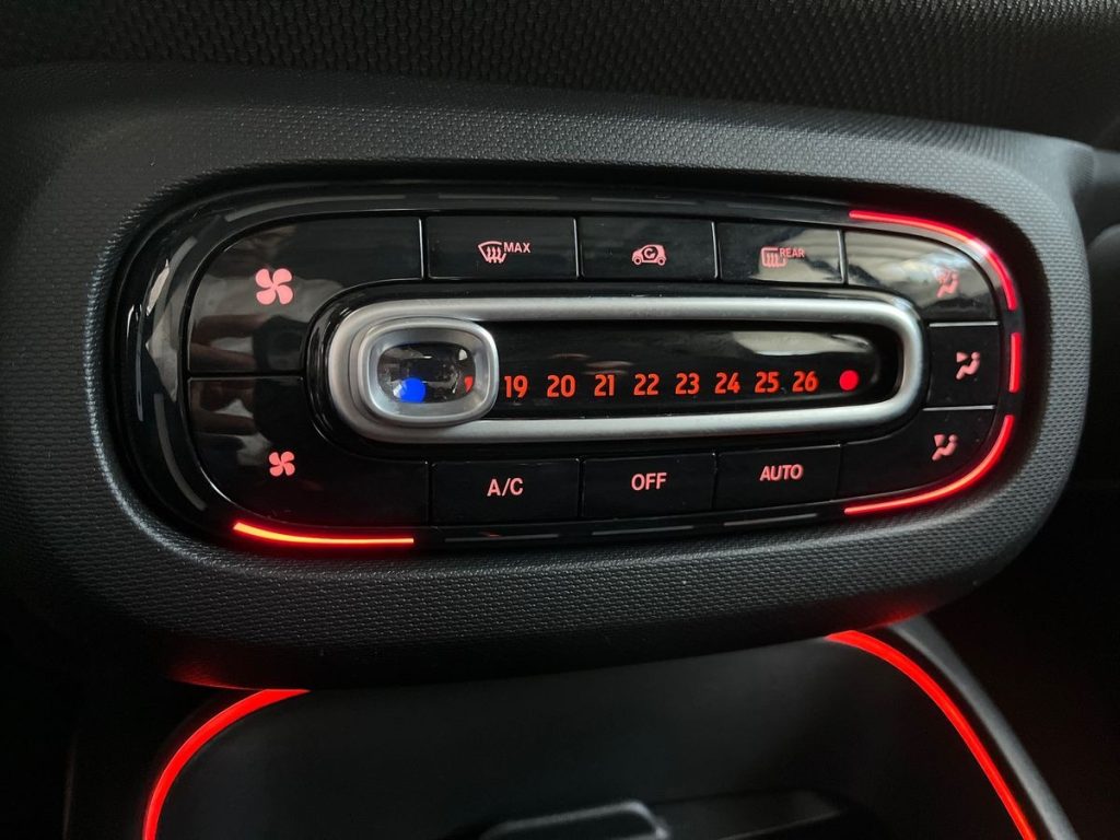 SMART ForTwo EQ Passion - 14