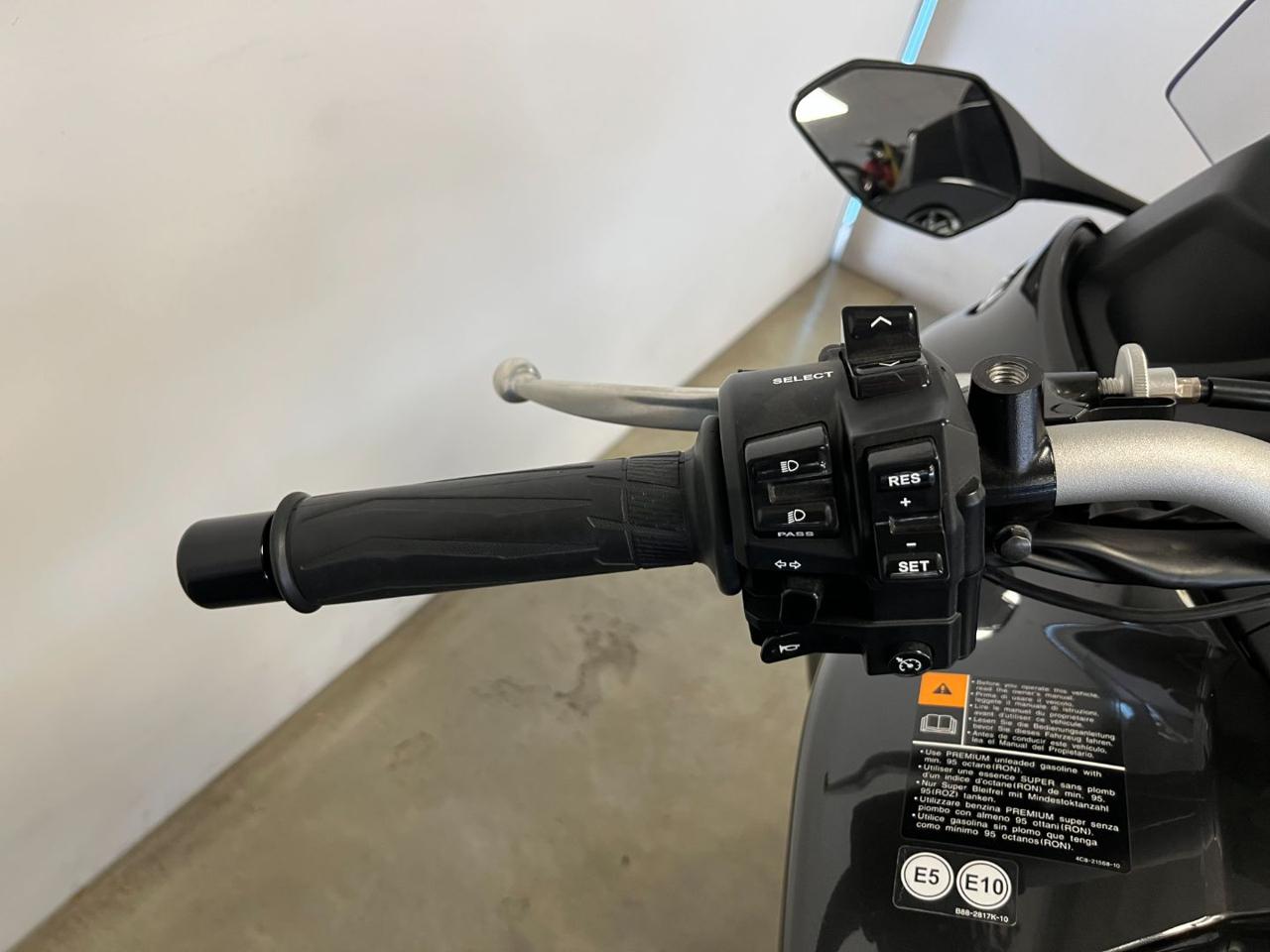YAMAHA Niken YAMAHA NIKEN 850 - 14