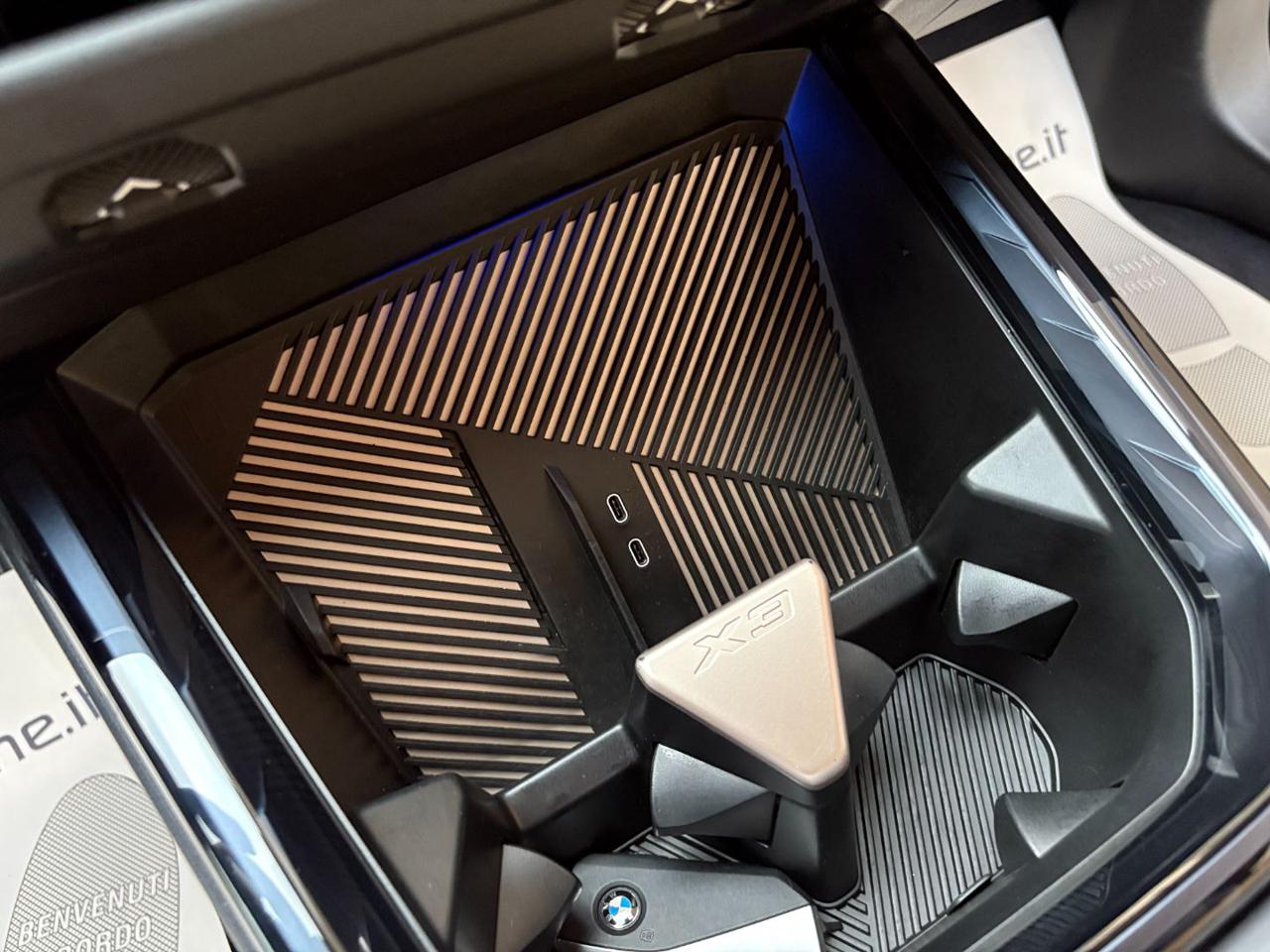BMW X3 xDrive20d 48V CERCHI DA 20-HARMAN/KARDON. - 23
