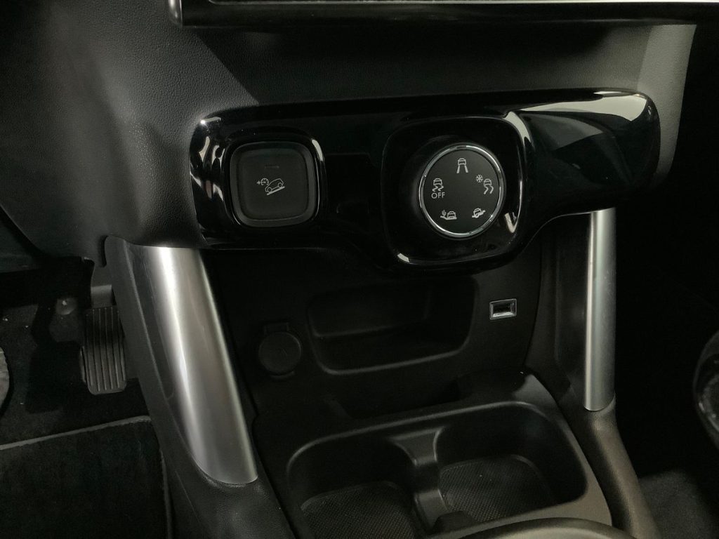 CITROEN C3 Aircross BlueHDi 100 S&S Rip Curl - 22