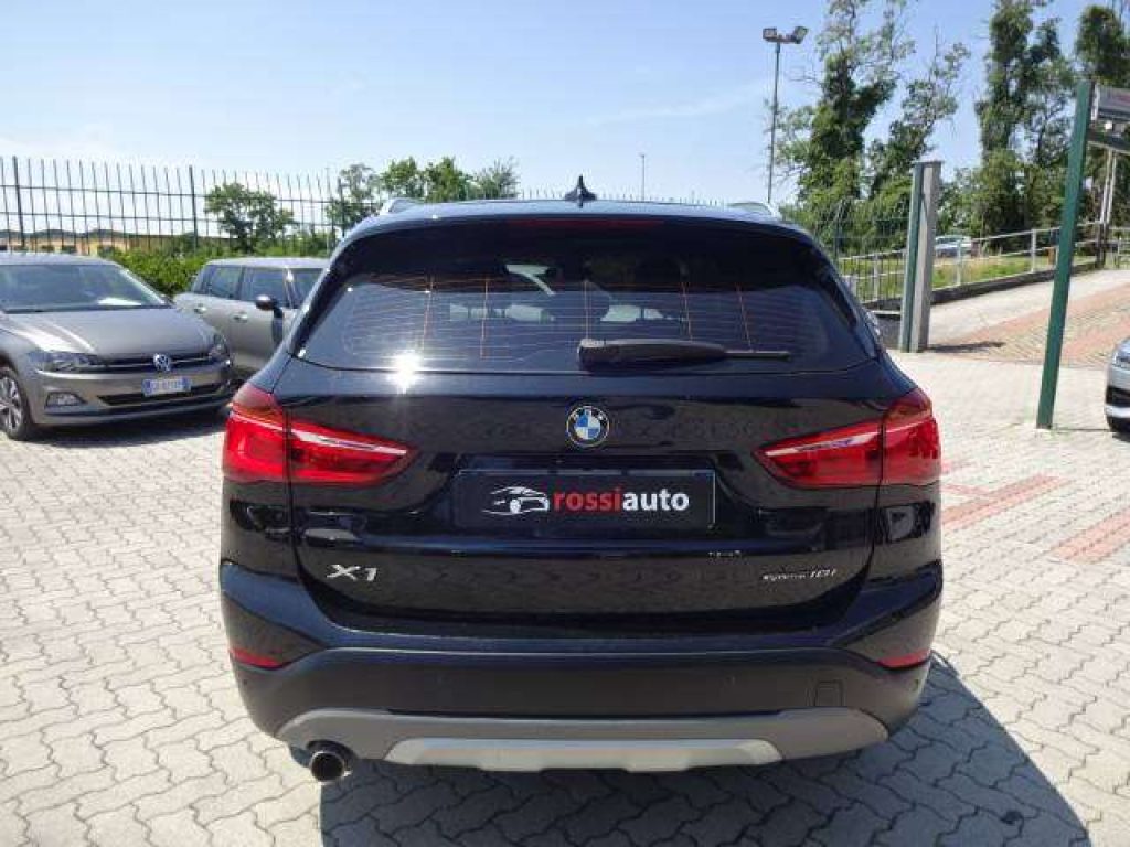 BMW X1 F48 sdrive18i Advantage 140cv auto 7m IVA ESPOSTA - 5