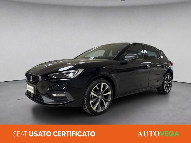 SEAT Leon Nero pastello