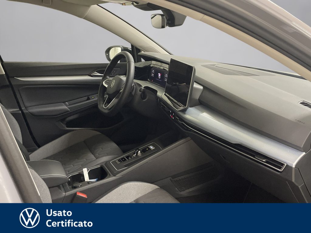 VOLKSWAGEN Golf 1.5 tsi ehybrid edition plus 204cv dsg - 6