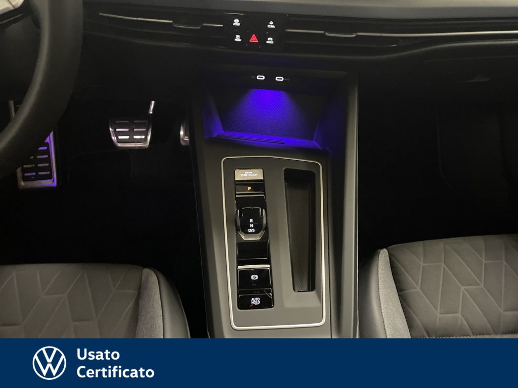 VOLKSWAGEN Golf 1.5 tsi ehybrid edition plus 204cv dsg - 11