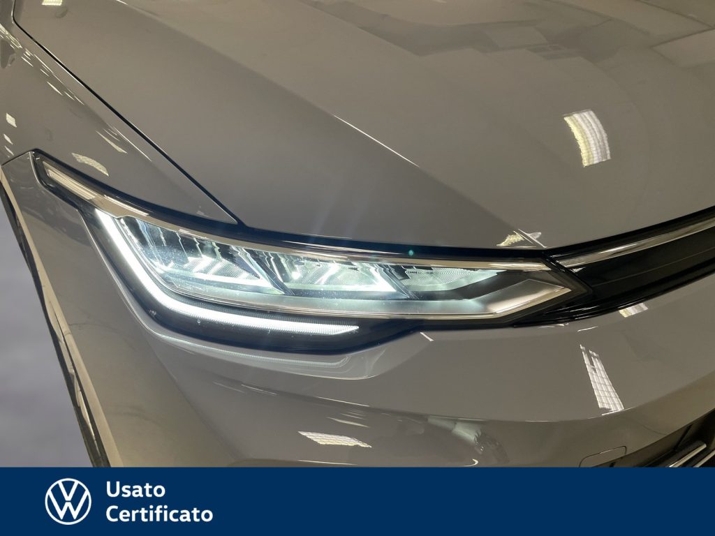 VOLKSWAGEN Golf 1.5 tsi ehybrid edition plus 204cv dsg - 19