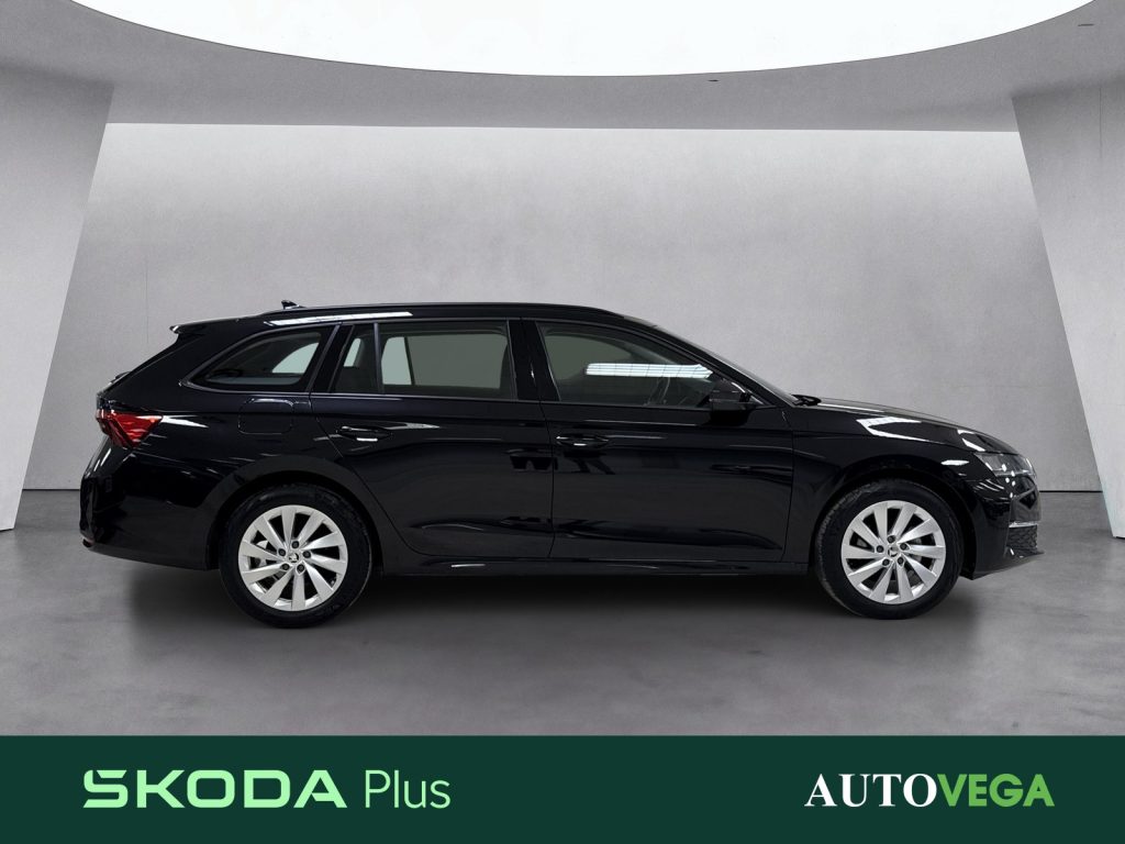 SKODA Octavia wagon 2.0 tdi executive 115cv - 3