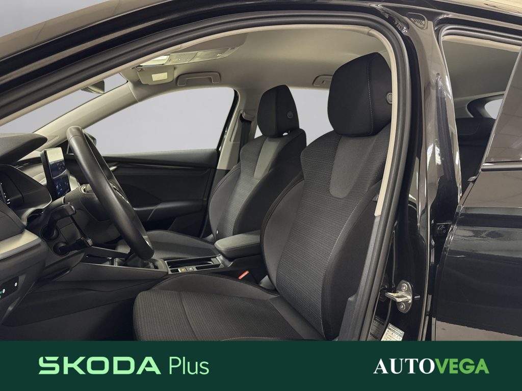 SKODA Octavia wagon 2.0 tdi executive 115cv - 13