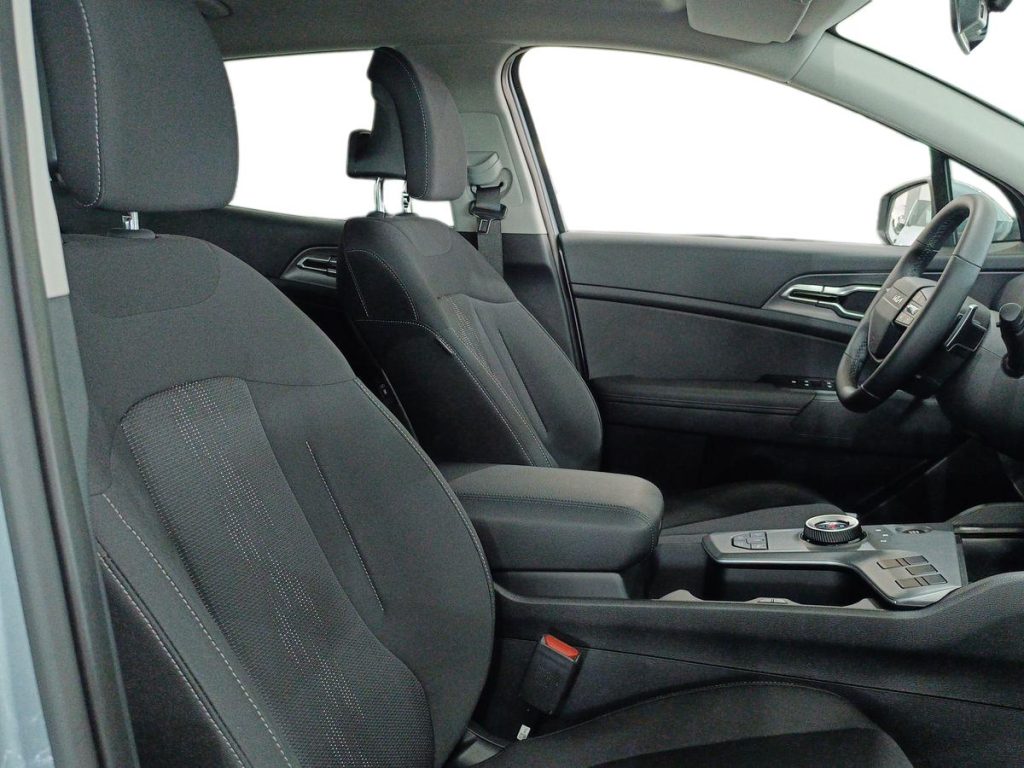 KIA Sportage 1.6 CRDi MHEV DCT Style - 10