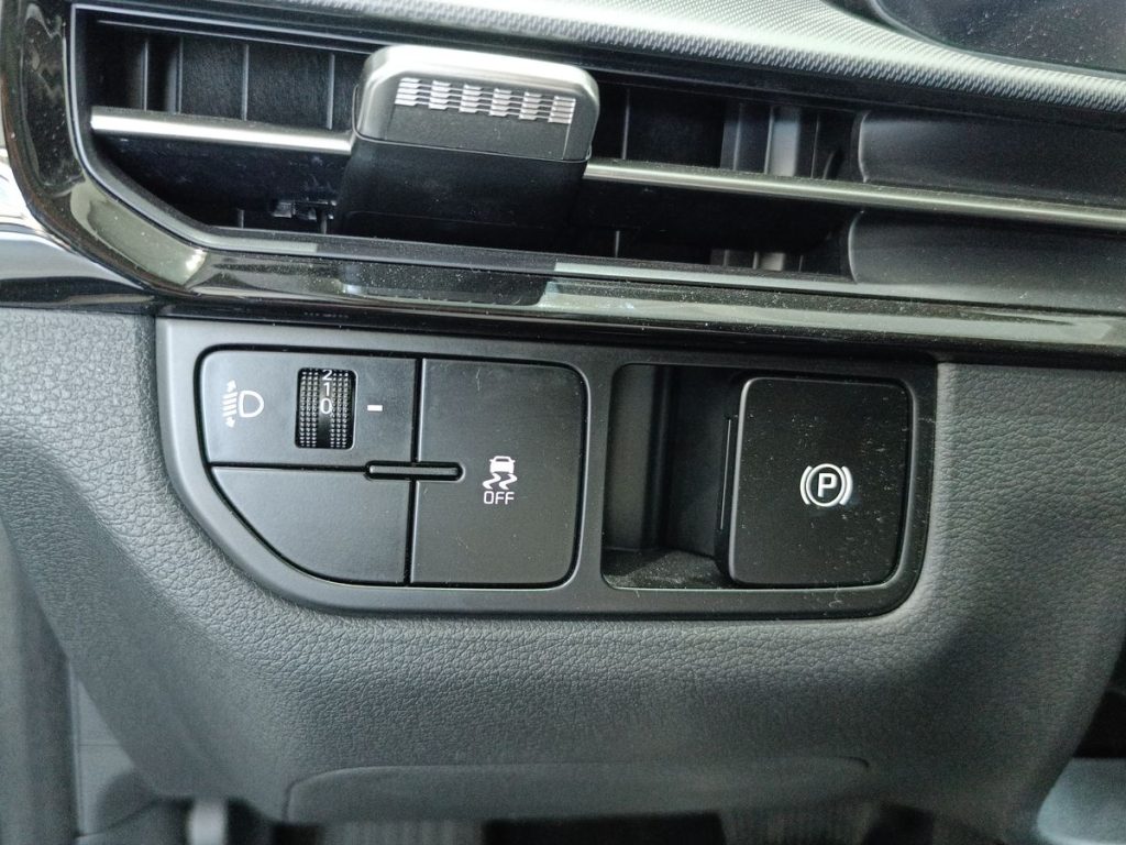 KIA Sportage 1.6 CRDi MHEV DCT Style - 22