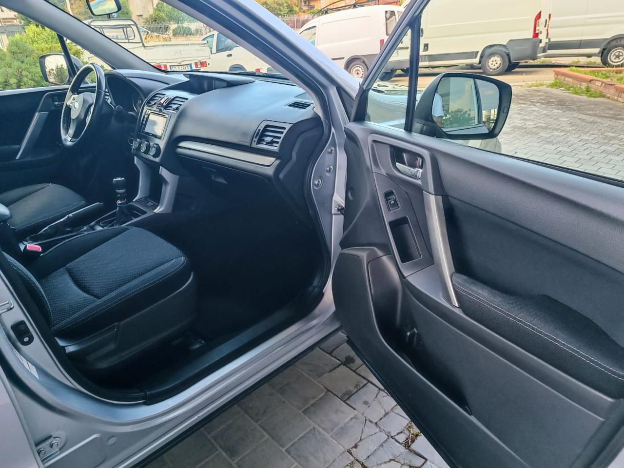 SUBARU Forester 2.0D Exclusive - 2