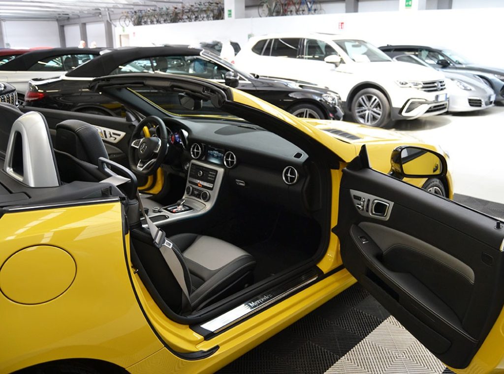 MERCEDES-BENZ SLC 300 Premium AMG line Final Edition Km 18.000 - 4