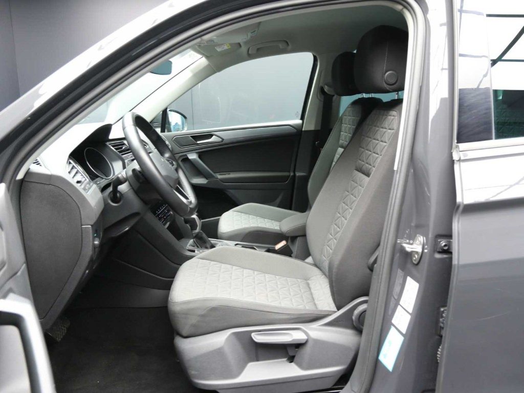 VOLKSWAGEN Tiguan 2.0 TDI 150 CV SCR DSG Life - 3