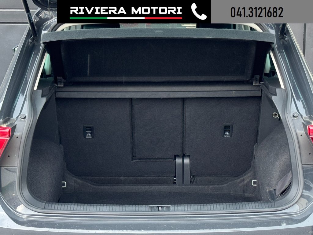 VOLKSWAGEN Tiguan 2.0 TDI 150 CV SCR DSG Life - 10