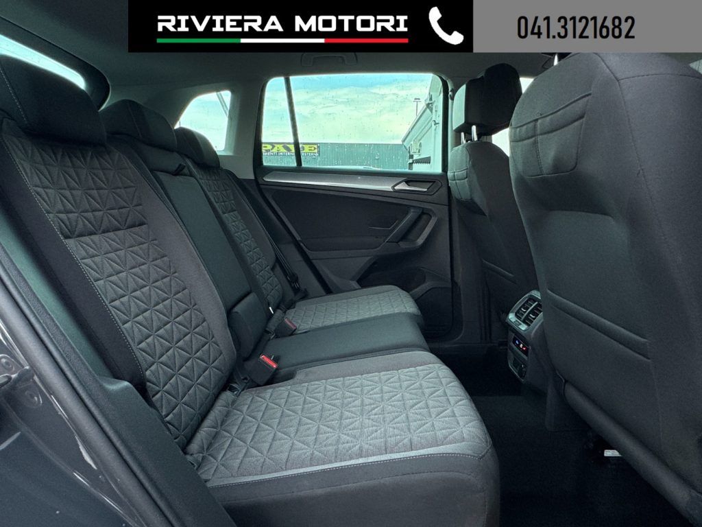 VOLKSWAGEN Tiguan 2.0 TDI 150 CV SCR DSG Life - 9