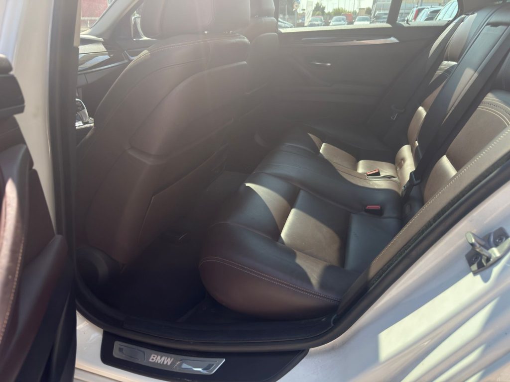 Clicca per ingrandire 520 - d Touring Luxury Solo per Commercianti