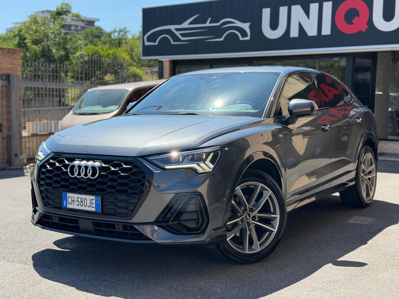 AUDI Q3 SPB 35 TDI S tronic S line edition - 4