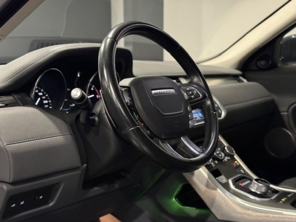 Clicca per ingrandire Range Rover Evoque - 2.0 TD4 150 CV 5p. HSE Dynamic ***SENZA VINCOLI***