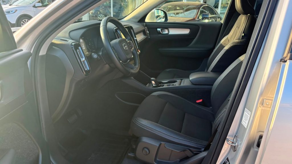 VOLVO XC40 D3 Geartronic Momentum - 7