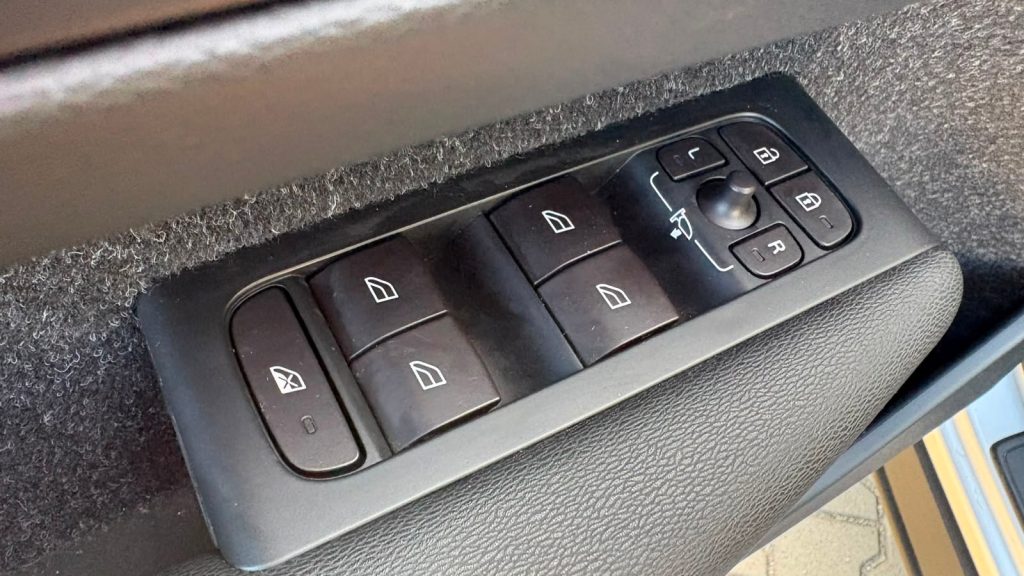 VOLVO XC40 D3 Geartronic Momentum - 8