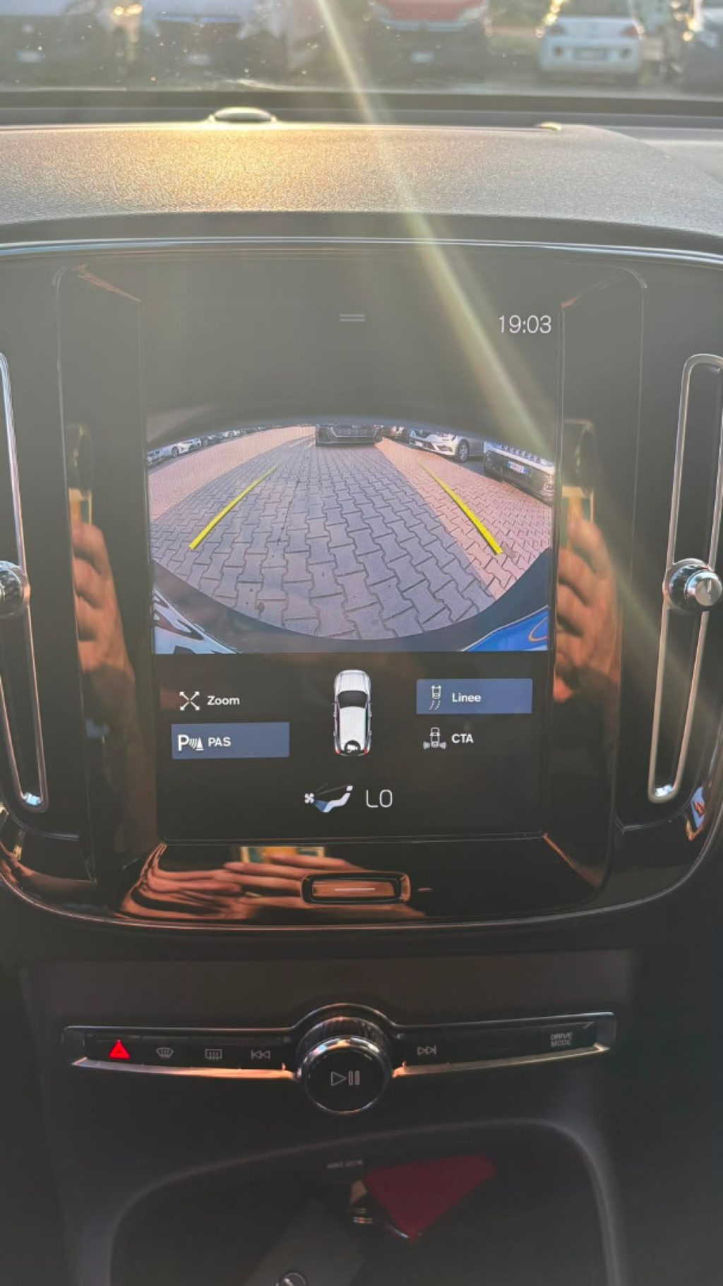 VOLVO XC40 D3 Geartronic Momentum - 12