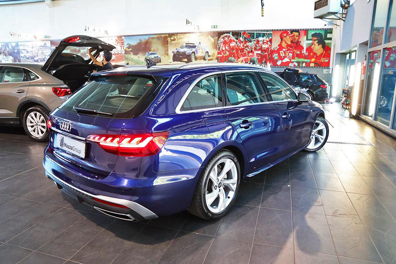 AUDI A4 35 TFSI Avant S-Tronic S-Line - 9