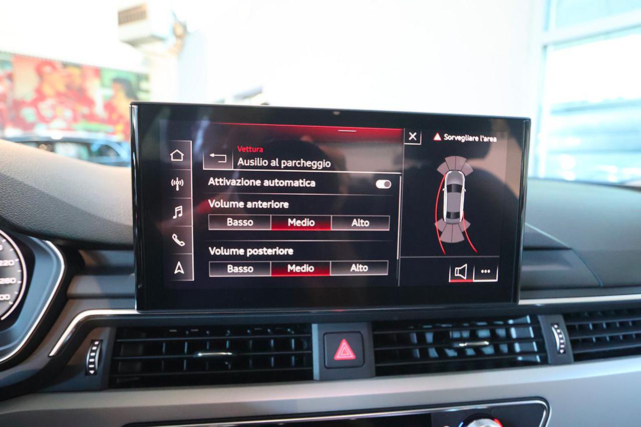 AUDI A4 35 TFSI Avant S-Tronic S-Line - 25