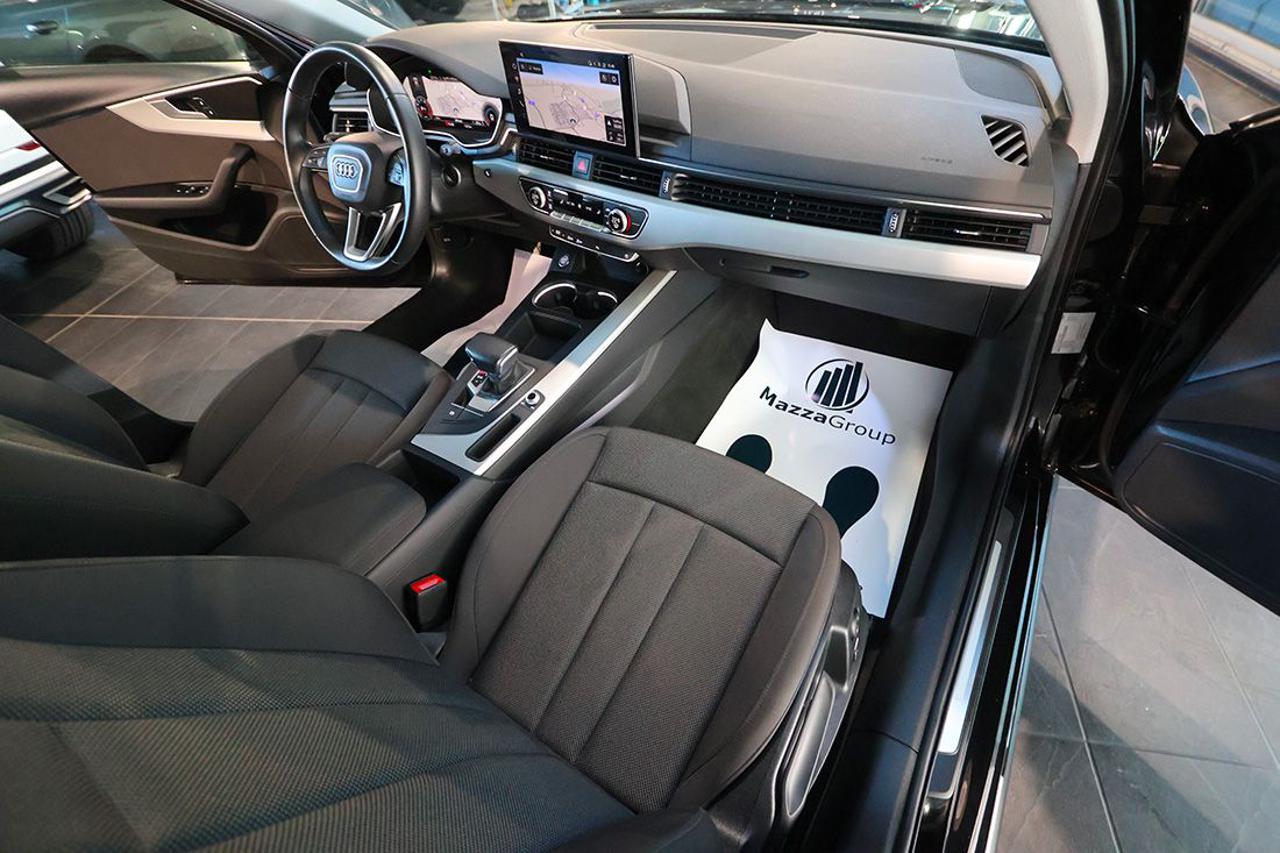 AUDI A4 40 TFSI Avant S-Tronic Business Advanced - 16