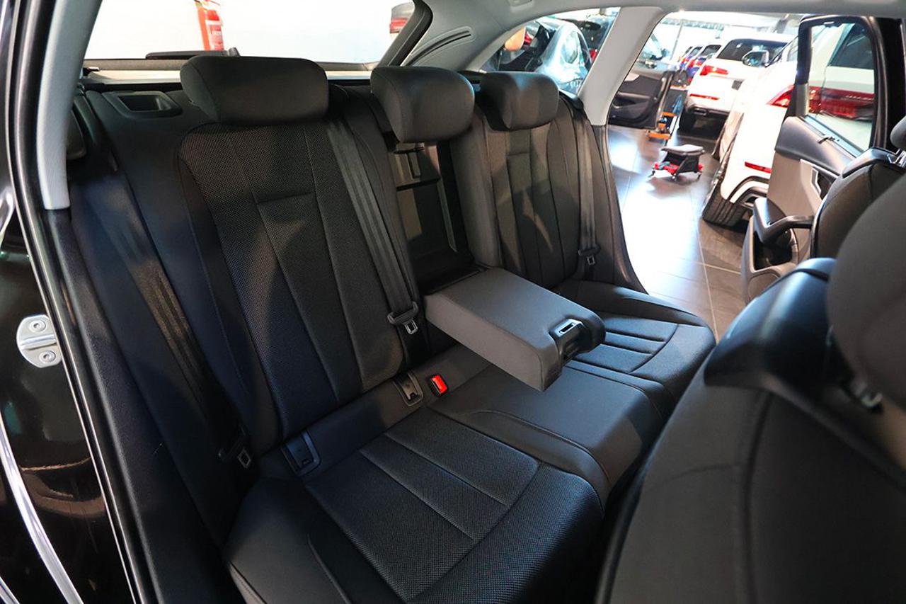 AUDI A4 40 TFSI Avant S-Tronic Business Advanced - 20