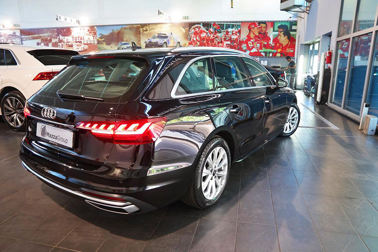 AUDI A4 40 TFSI Avant S-Tronic Business Advanced - 9