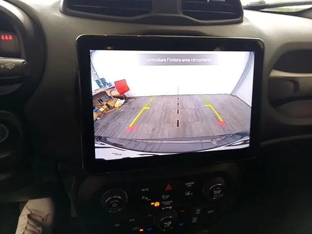 JEEP Renegade 1.5 Turbo T4 MHEV Summit - 16