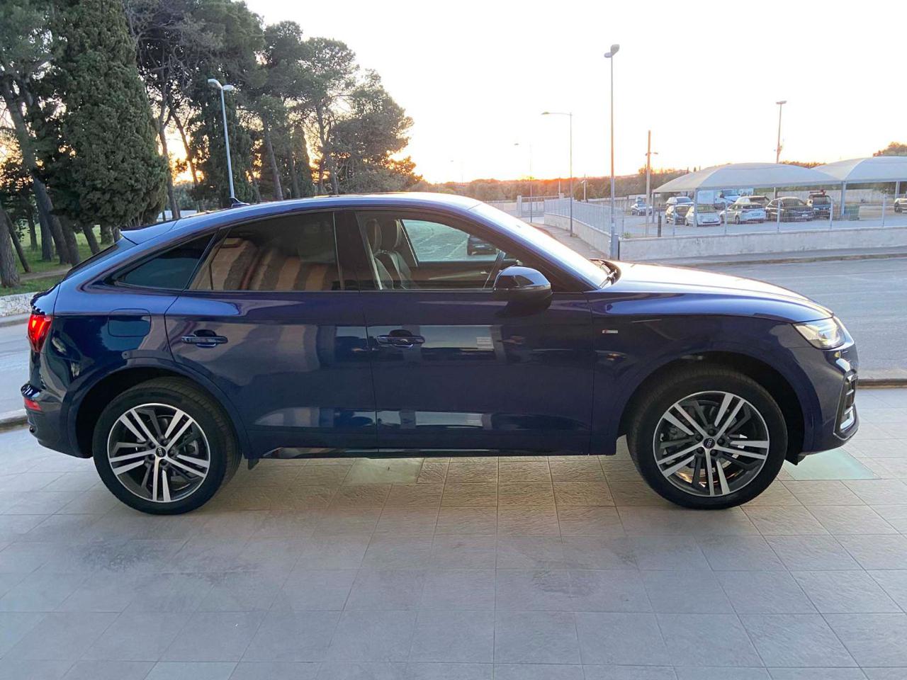 AUDI Q5 SPB SPORTBACK 40 TDI quattro S tronic S line. - 5
