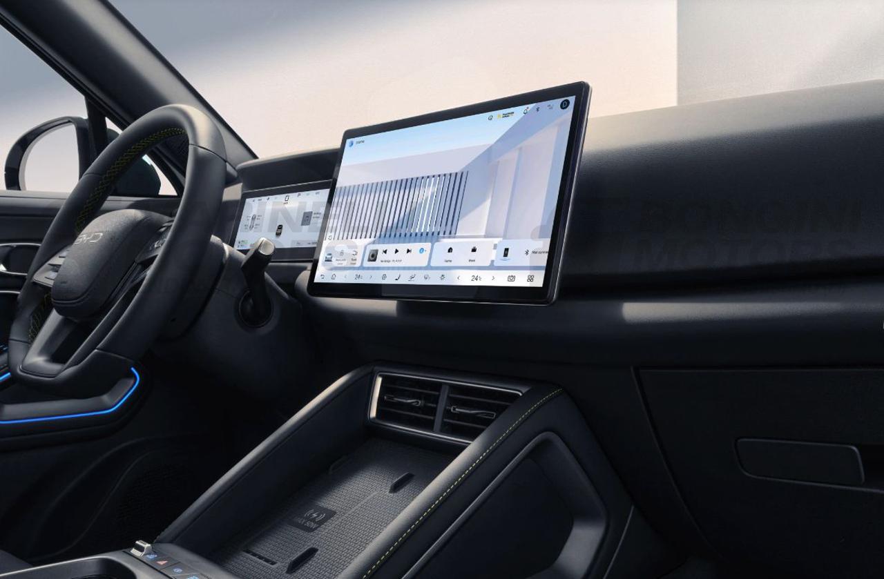 BYD Atto 2 DM-I 165CV PHEV ACTIVE CVT - 17