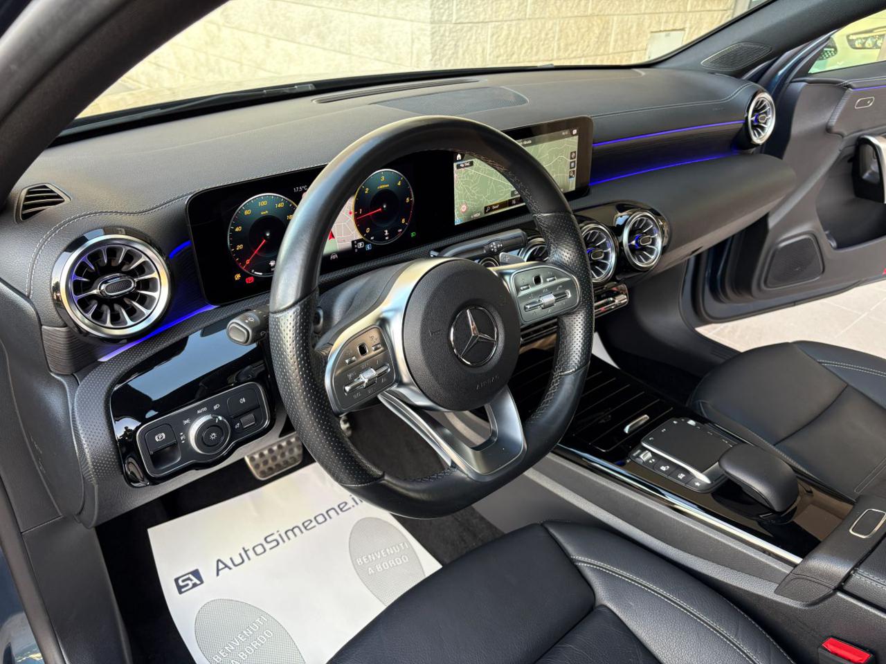 MERCEDES-BENZ A 220 d Automatic Premium Sedan TETTO-PACK NIGHT - 15