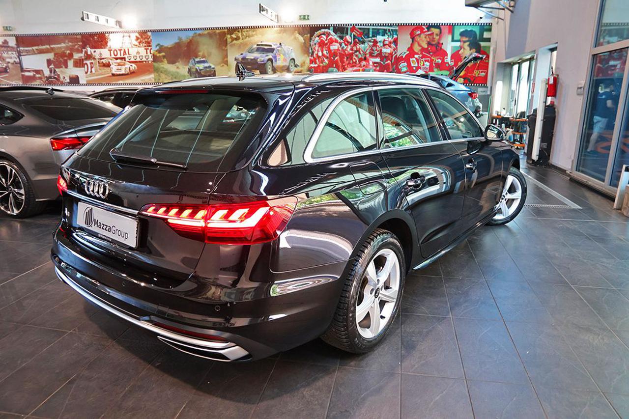 AUDI A4 35 TDI Avant S-Tronic Business Advanced - 9