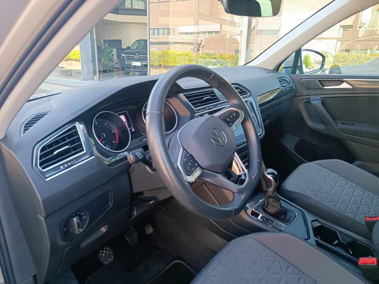 VOLKSWAGEN Tiguan 2.0 TDI SCR Life - 3