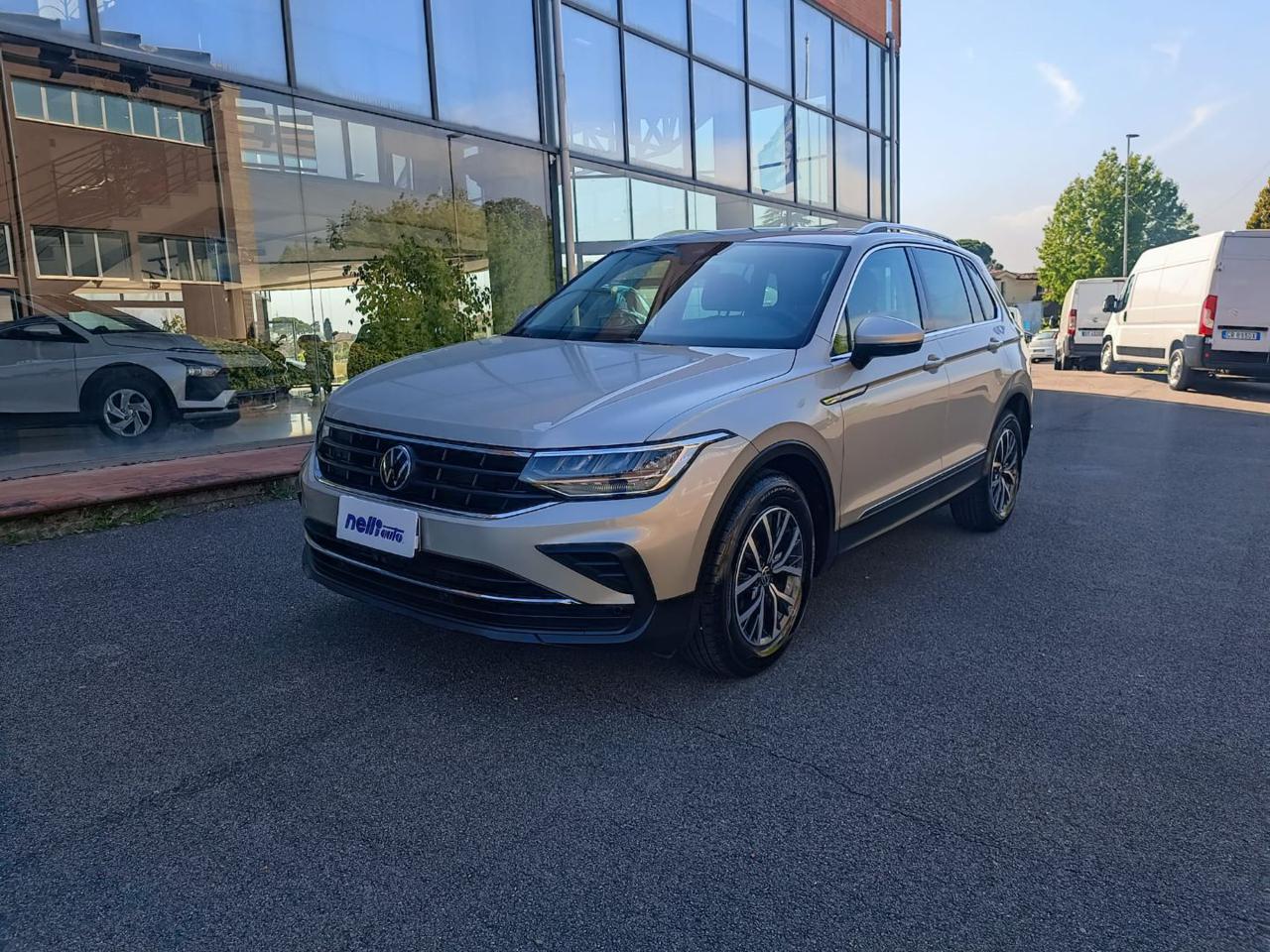 VOLKSWAGEN Tiguan 2.0 TDI SCR Life - 21