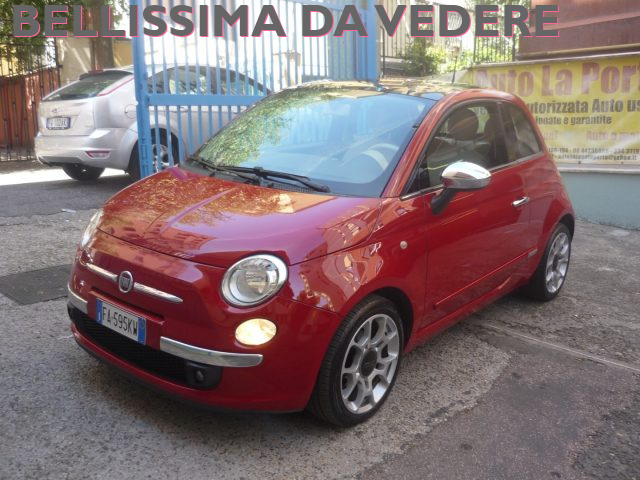 FIAT 500 Rosso pastello