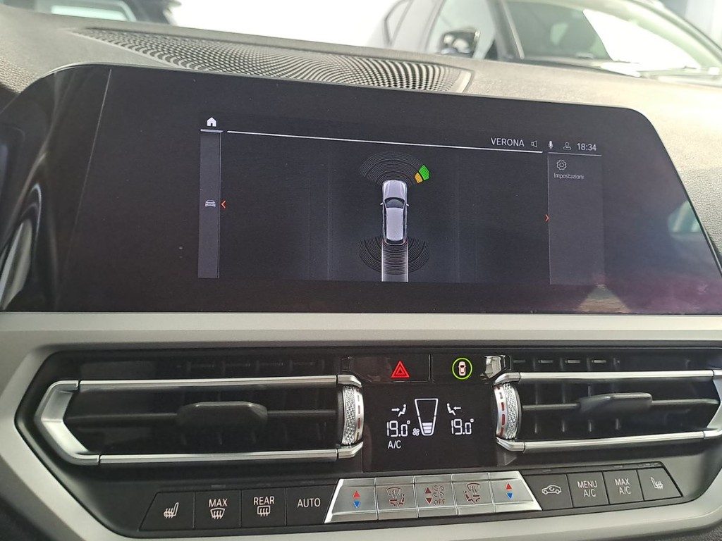 BMW 320 d 48V xDrive Touring Advantage Aut. - 13