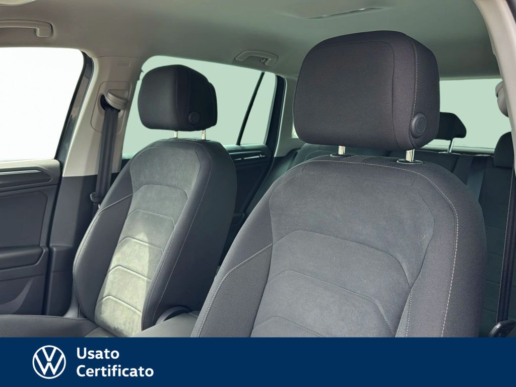 VOLKSWAGEN Tiguan 2.0 tdi elegance 150cv dsg - 9