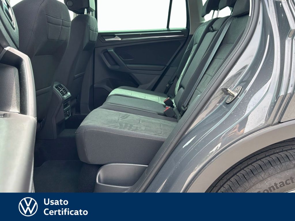VOLKSWAGEN Tiguan 2.0 tdi elegance 150cv dsg - 10