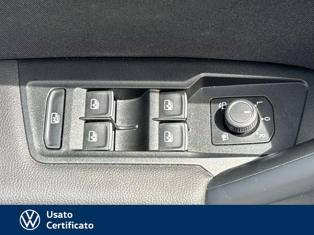 VOLKSWAGEN Tiguan 2.0 tdi elegance 150cv dsg - 13