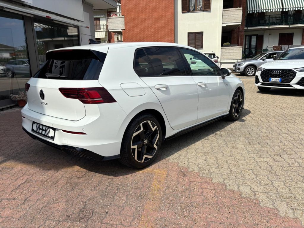 VOLKSWAGEN Golf 1.5 TSI R-Line 150CV 8.5 PAGA COME VUOI*NO VINCOLO - 6