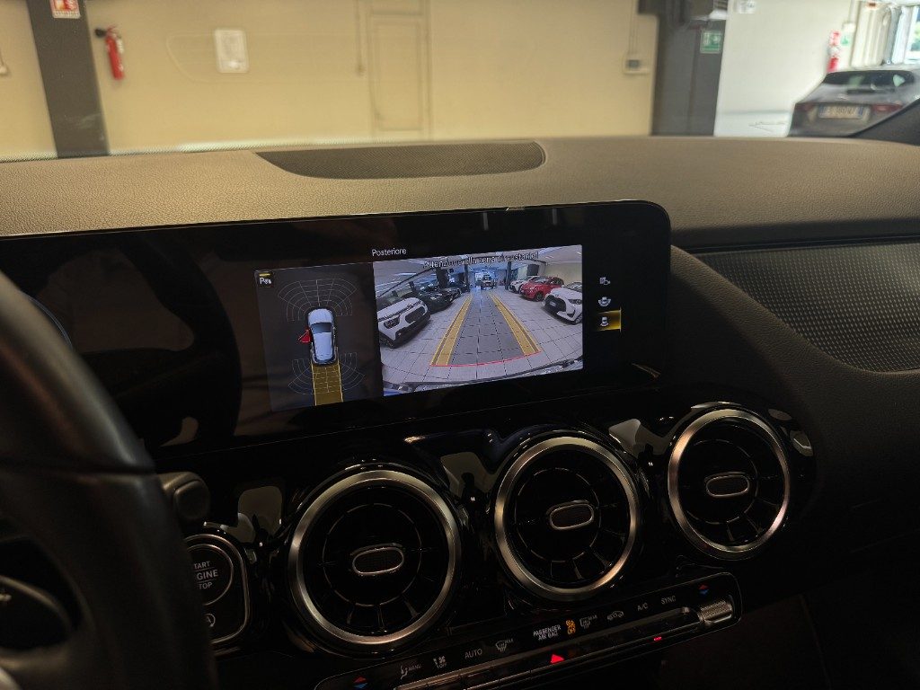 MERCEDES-BENZ GLA 200 Automatic 4Matic Sport-UNICO PROPRIETARIO- - 11