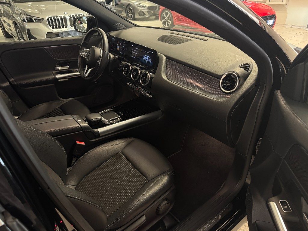 MERCEDES-BENZ GLA 200 Automatic 4Matic Sport-UNICO PROPRIETARIO- - 16