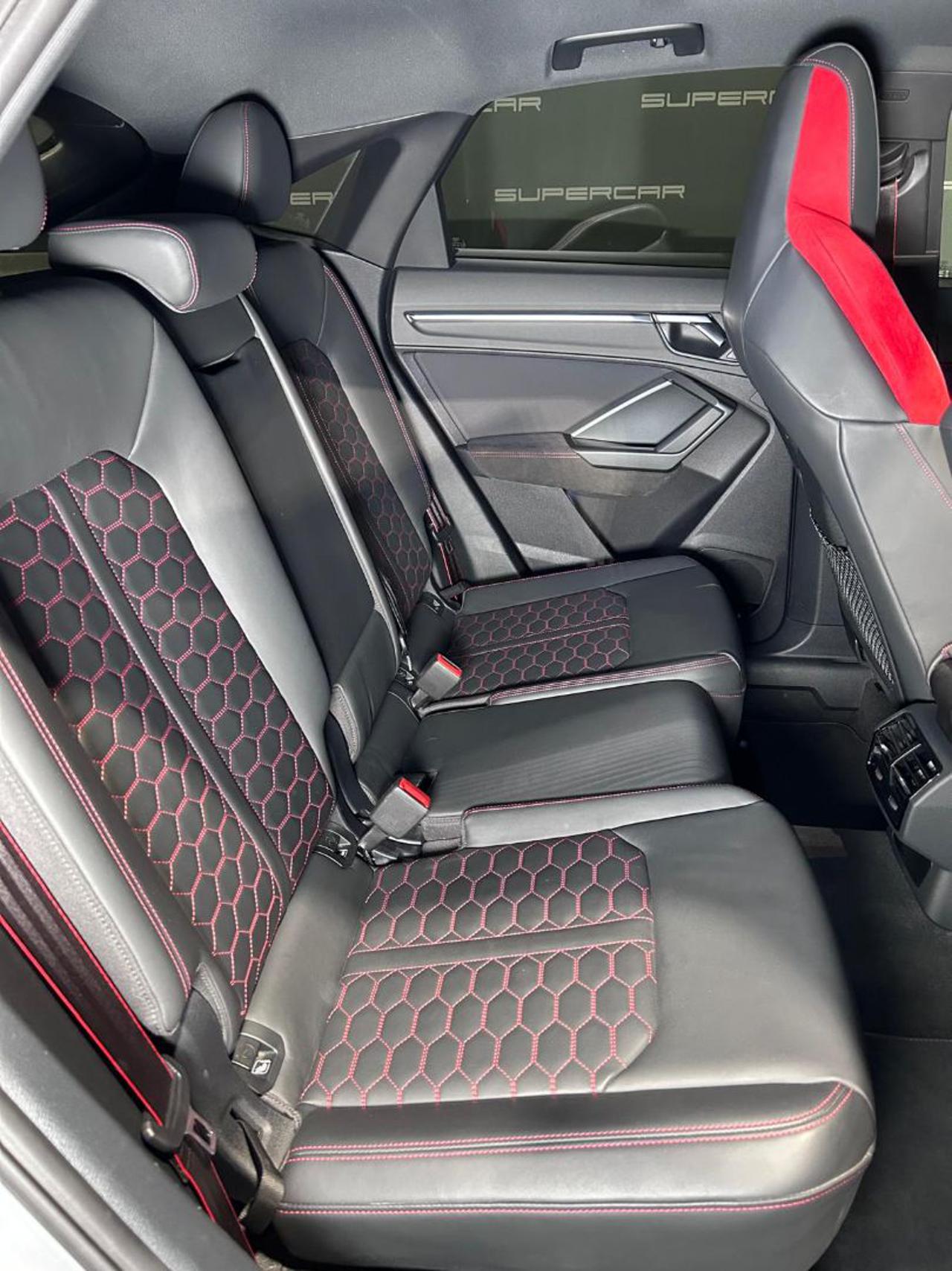 AUDI RS Q3 SPB quattro S tronic - 13