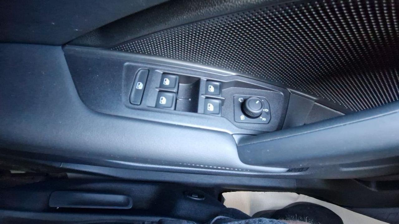 VOLKSWAGEN Tiguan 2.0 TDI 150 CV DSG Life - 10