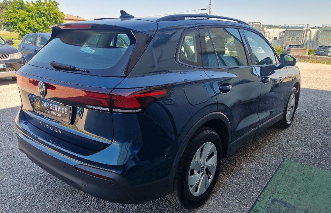VOLKSWAGEN Tiguan 2.0 TDI 150 CV DSG Life - 3