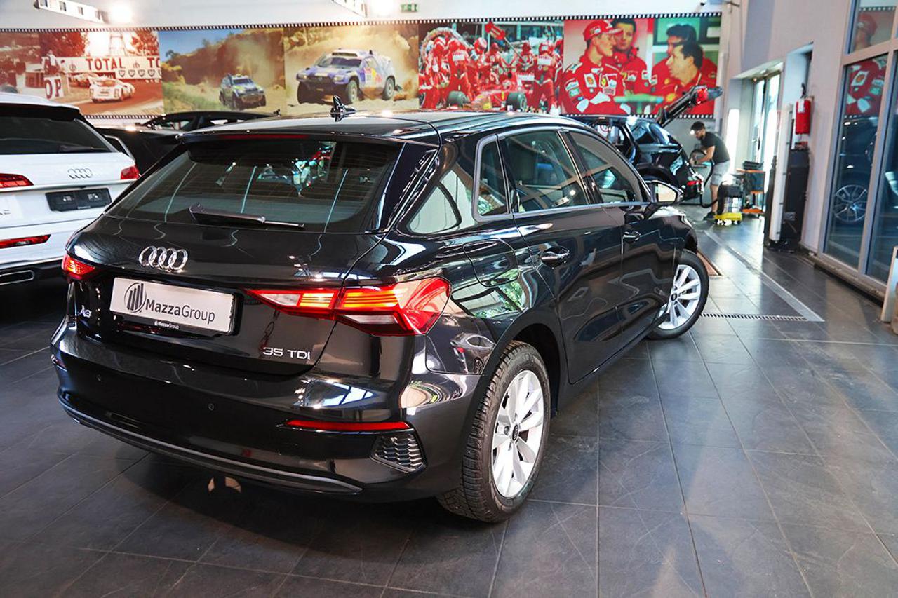 AUDI A3 35 TDI Sportback S-Tronic Business - 9