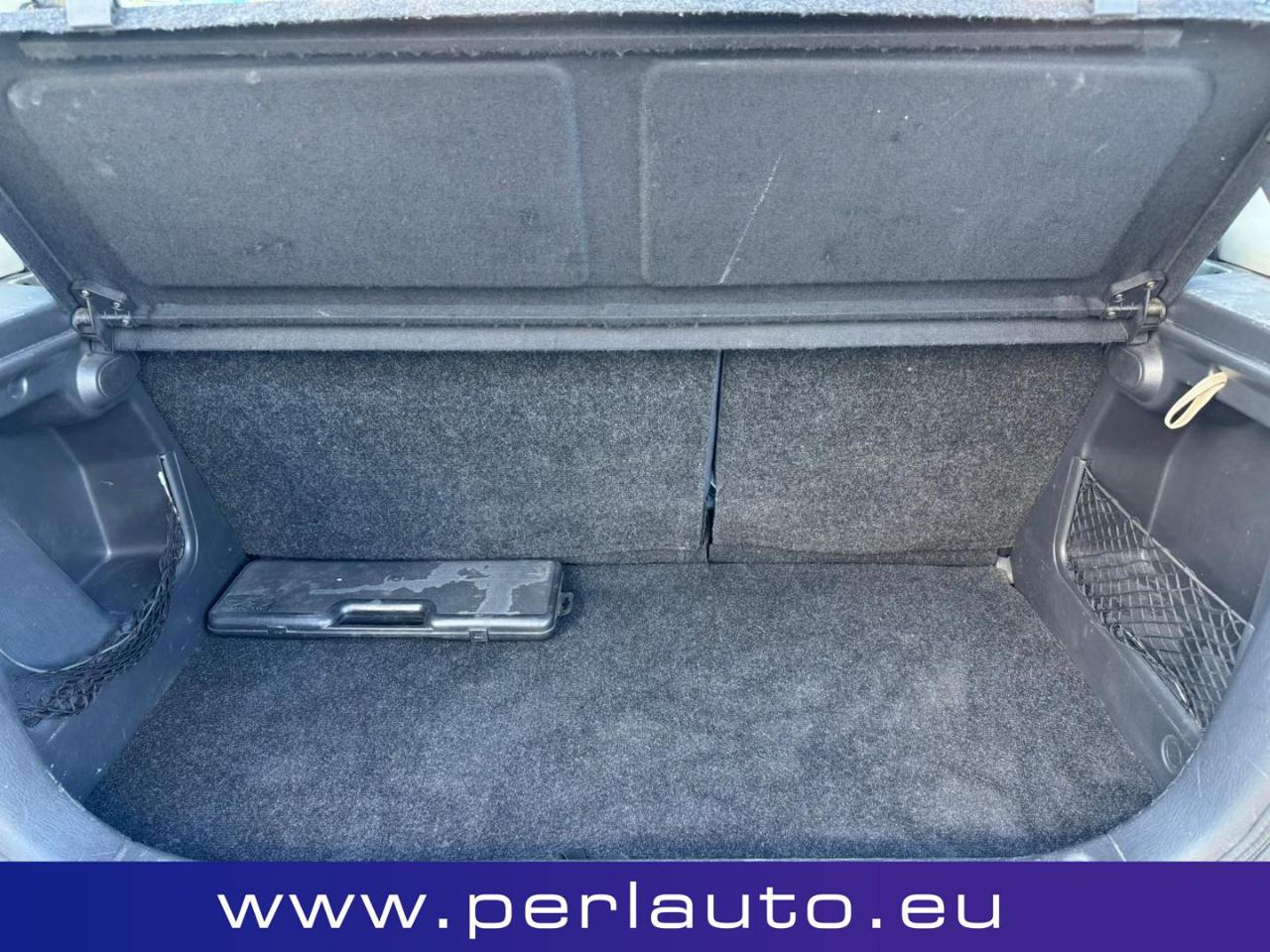 OPEL Agila 1.2 16V Club - 15