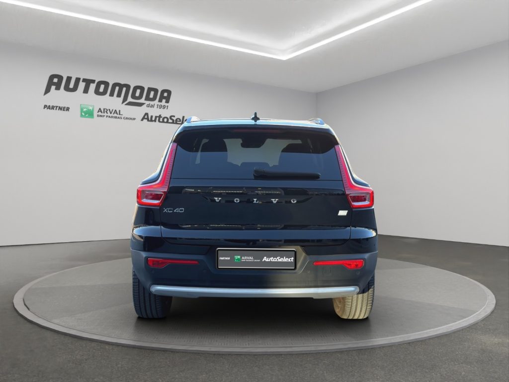 VOLVO XC40 T5 Recharge Plug-in Hybrid automatico Core - 5